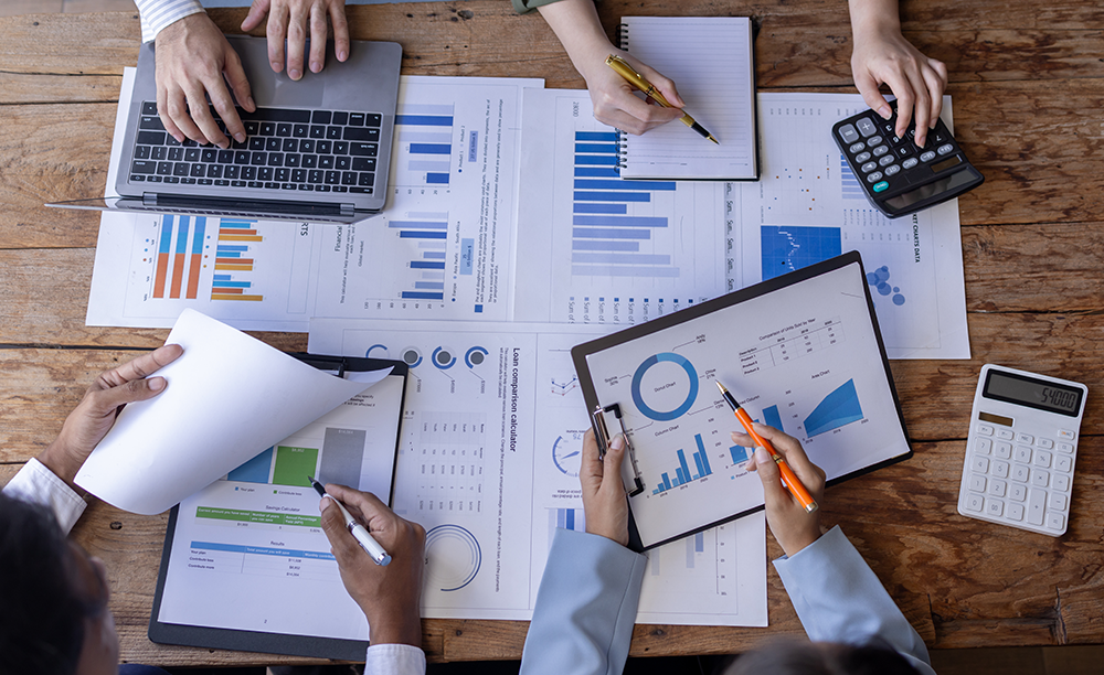 Strategien und Schlüsselfaktoren für eine wachsende Wirtschaft